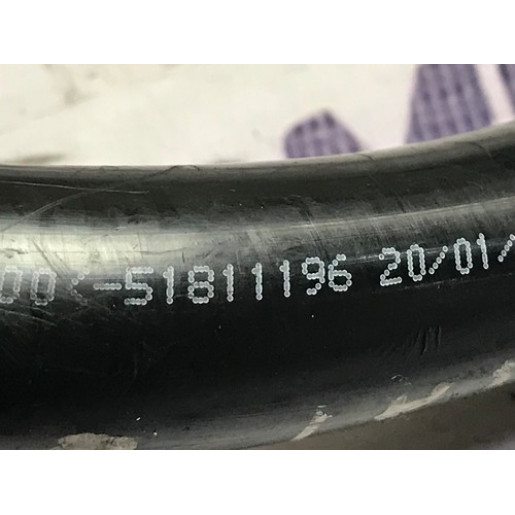 Патрубок картерных газов Fiat Doblo 1.3 MJTD 2000-2010 51811196